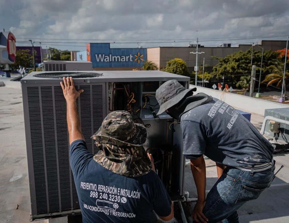 Commercial AC repair service rooftop Miami FL — Air Duct Pros USA